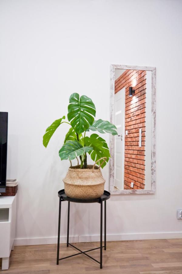 Studio Gaba 2 Intraco Apartment ワルシャワ エクステリア 写真